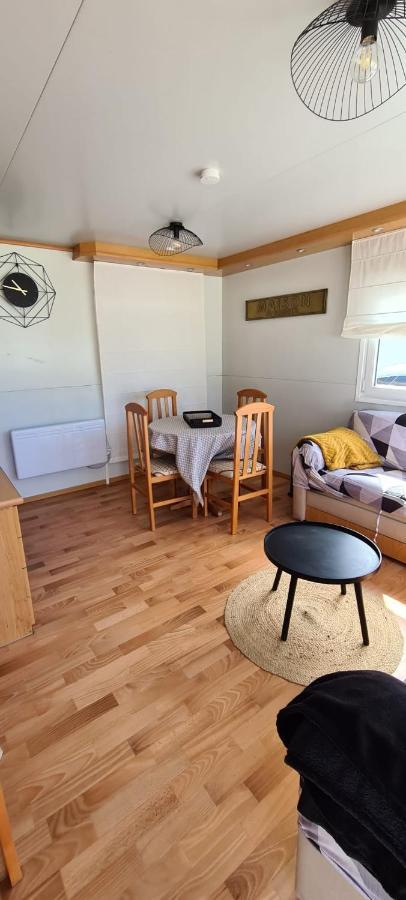 Mobil Home Dans Camping Saillagouse Exterior foto